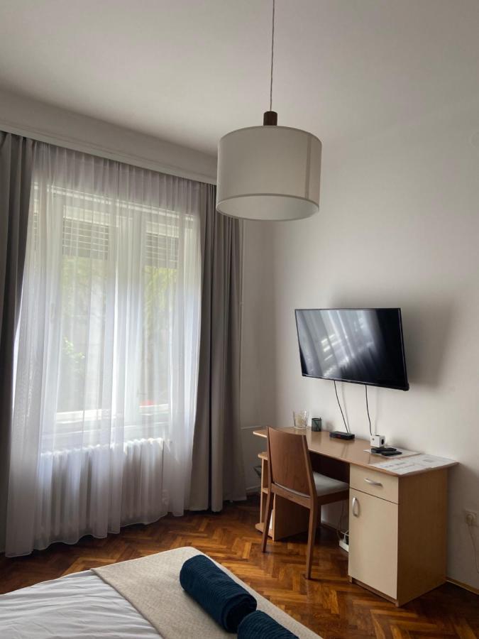 Flora Apartment ノヴィ・サド エクステリア 写真