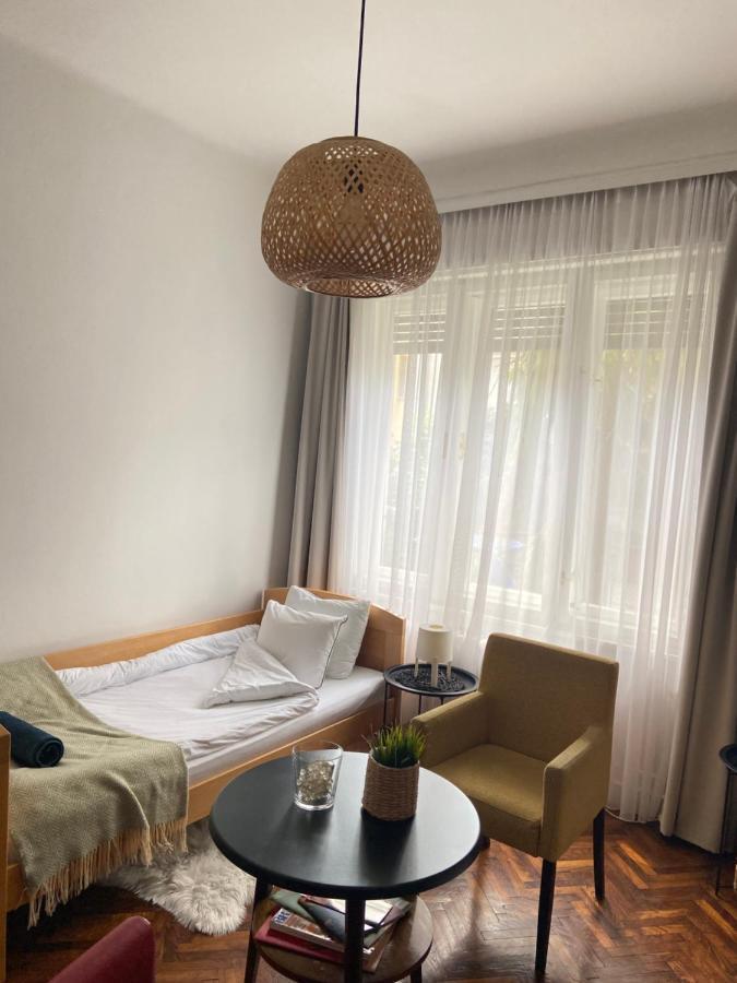 Flora Apartment ノヴィ・サド エクステリア 写真